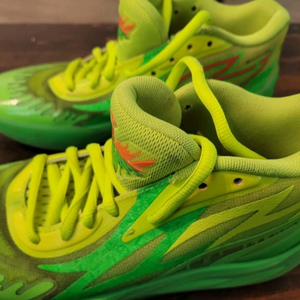 Size 7 - PUMA Nickelodeon x MB.02 Slime Mello - Picture 9 of 12